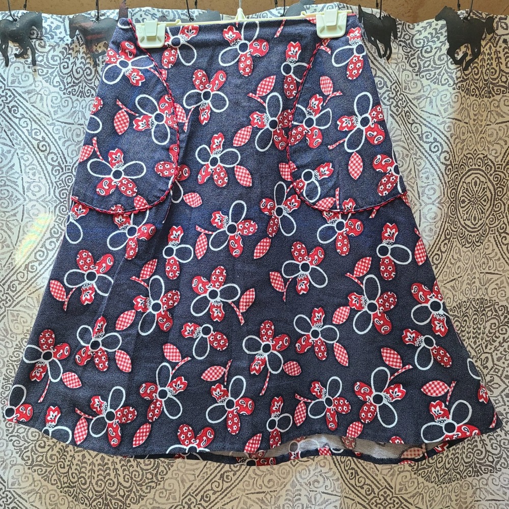 Handmade Floral A-Line Skirt Womens 26 Blue Red Good Gingham Pockets Vintage